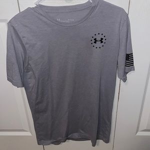 Under armor t shirt